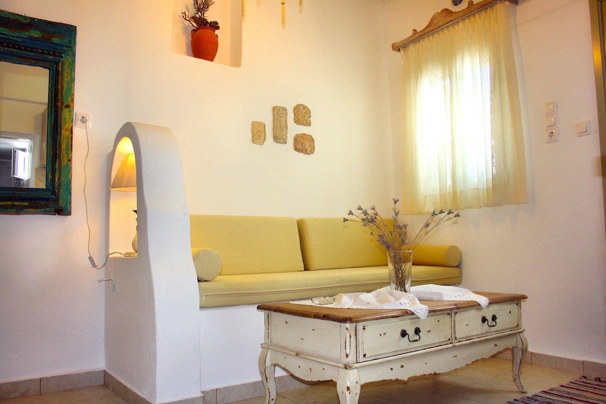 Mariakis Luxury Studios Astypalaia Exterior foto
